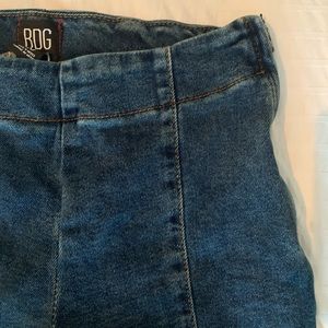 BDG | Women’s Flare Jeans size 25